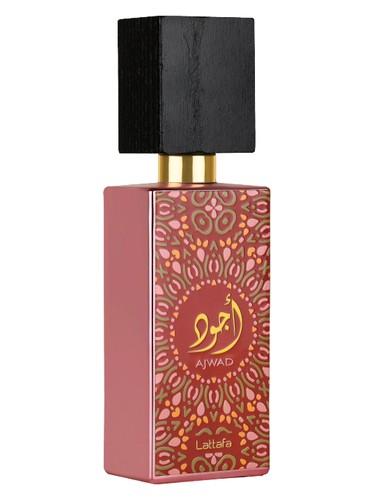 Frasco do perfume árabe Ajwad Pink to Pink da Lattafa, compartilhável