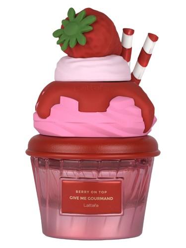 Frasco do perfume árabe Berry On Top da Lattafa, compartilhável, 75 ml